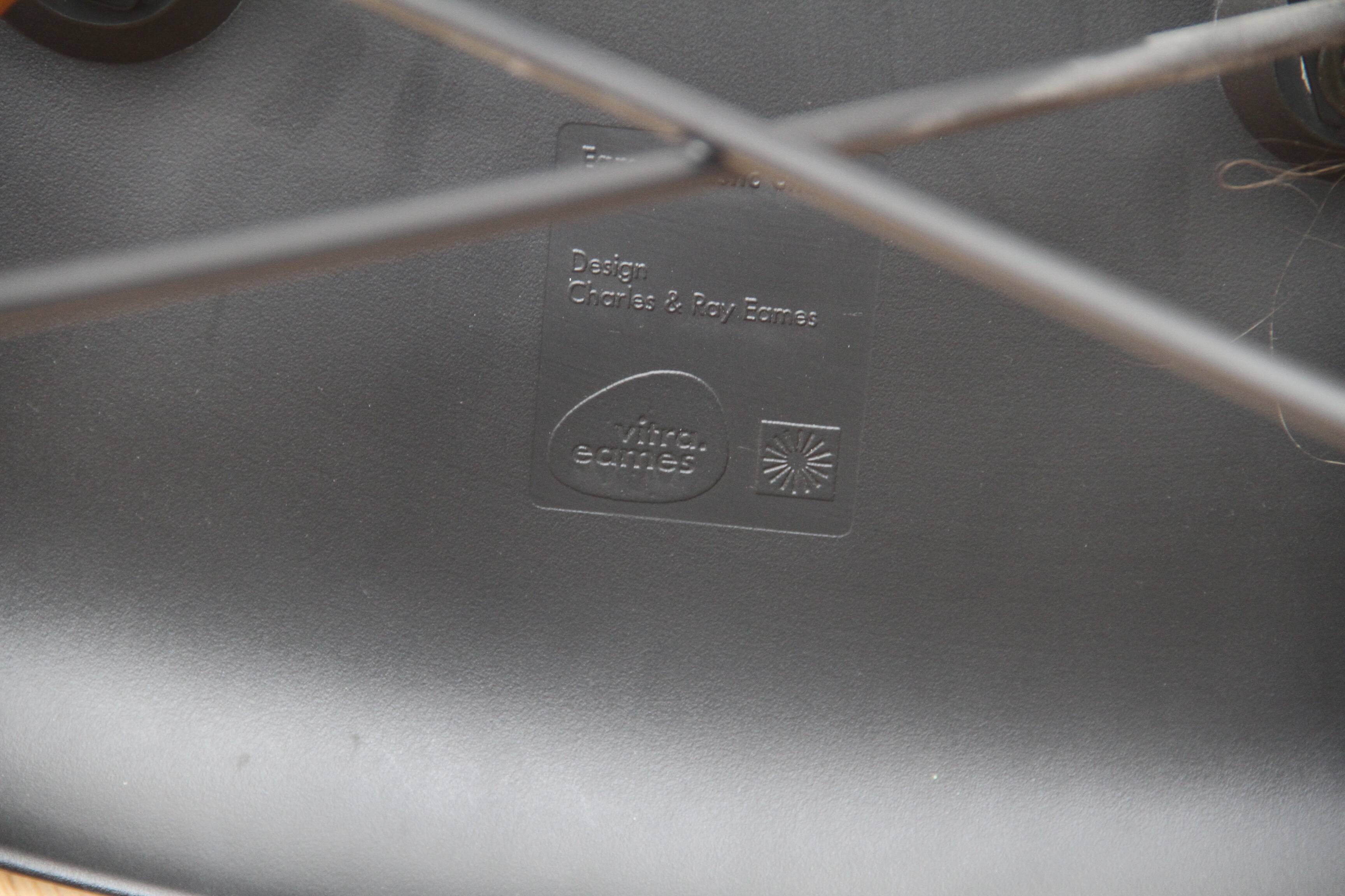 DSW chair, Charles & Ray Eames, Vitra