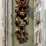 Patinated buffet service