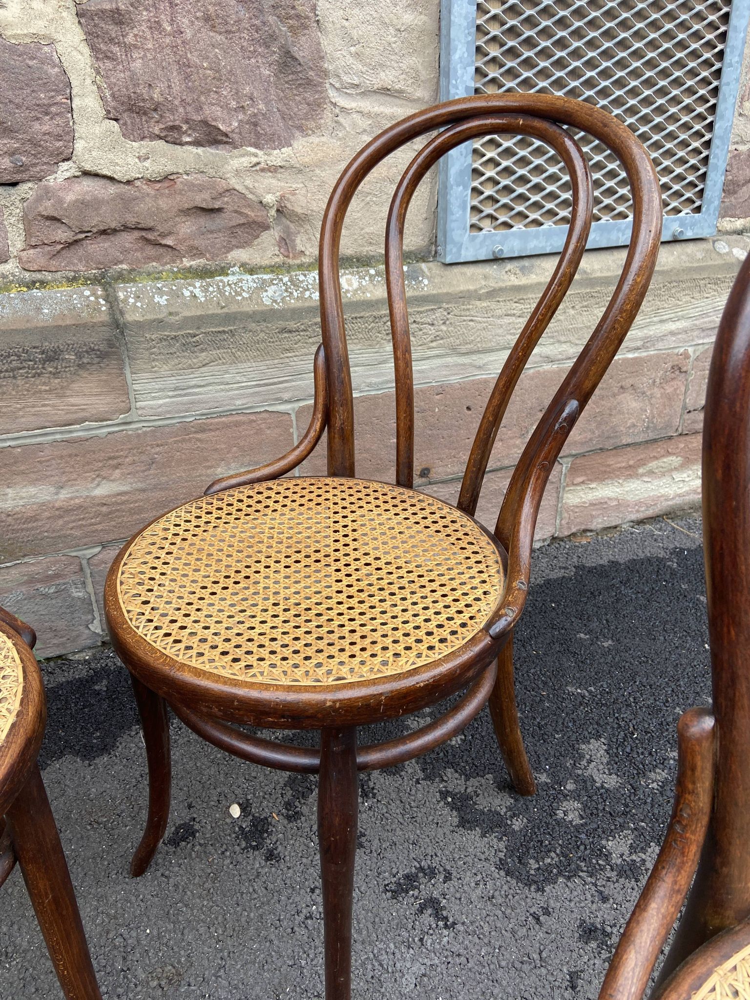 Suite of 4 viennese bistrot chairs
