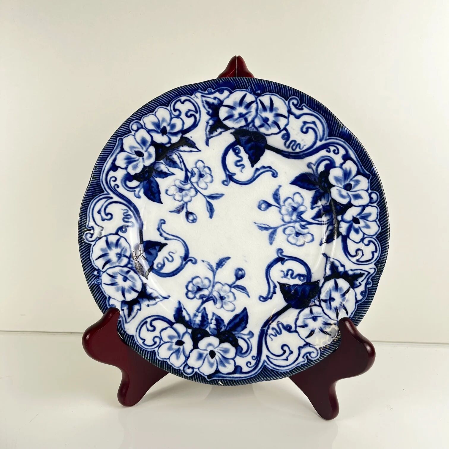 Set of 4 dessert plates in ironstone "Flora" – Creil and Montereau, 19th century, blue