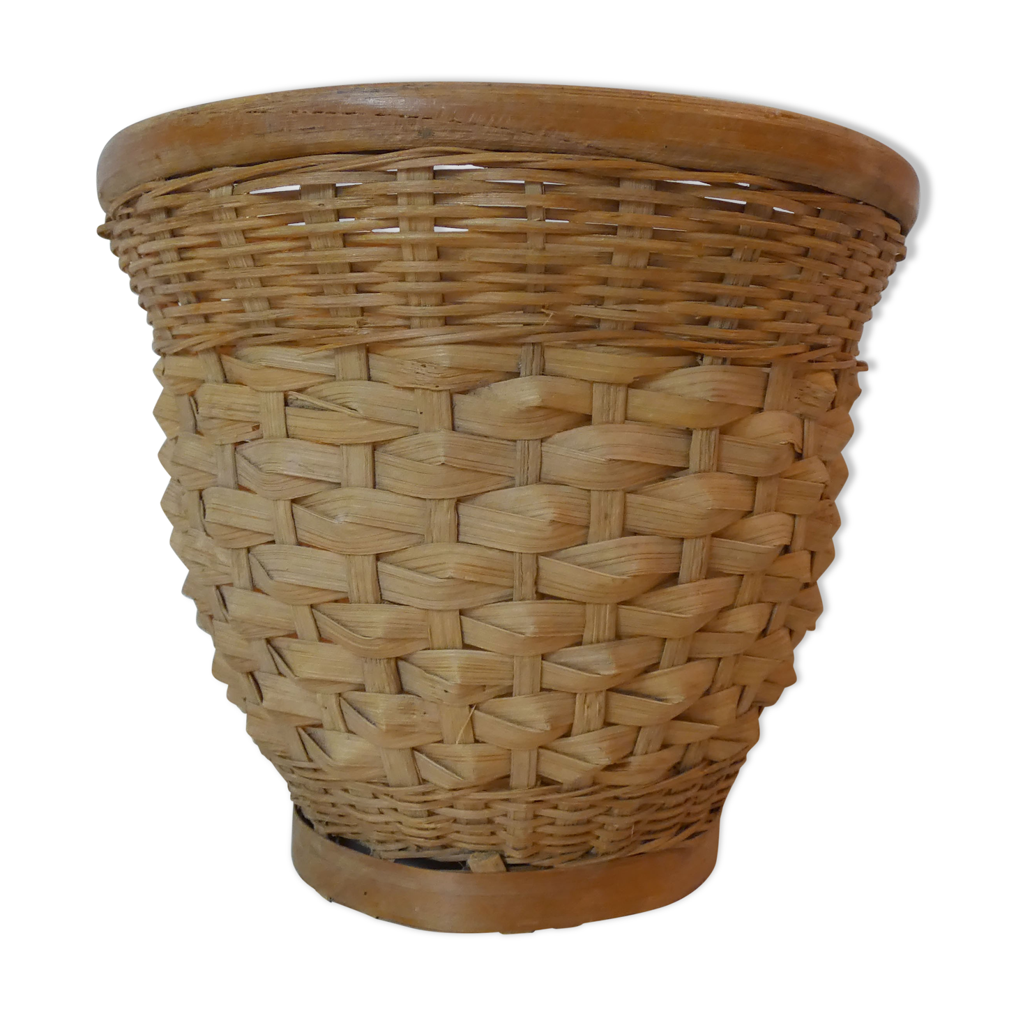Vintage rattan pot cover