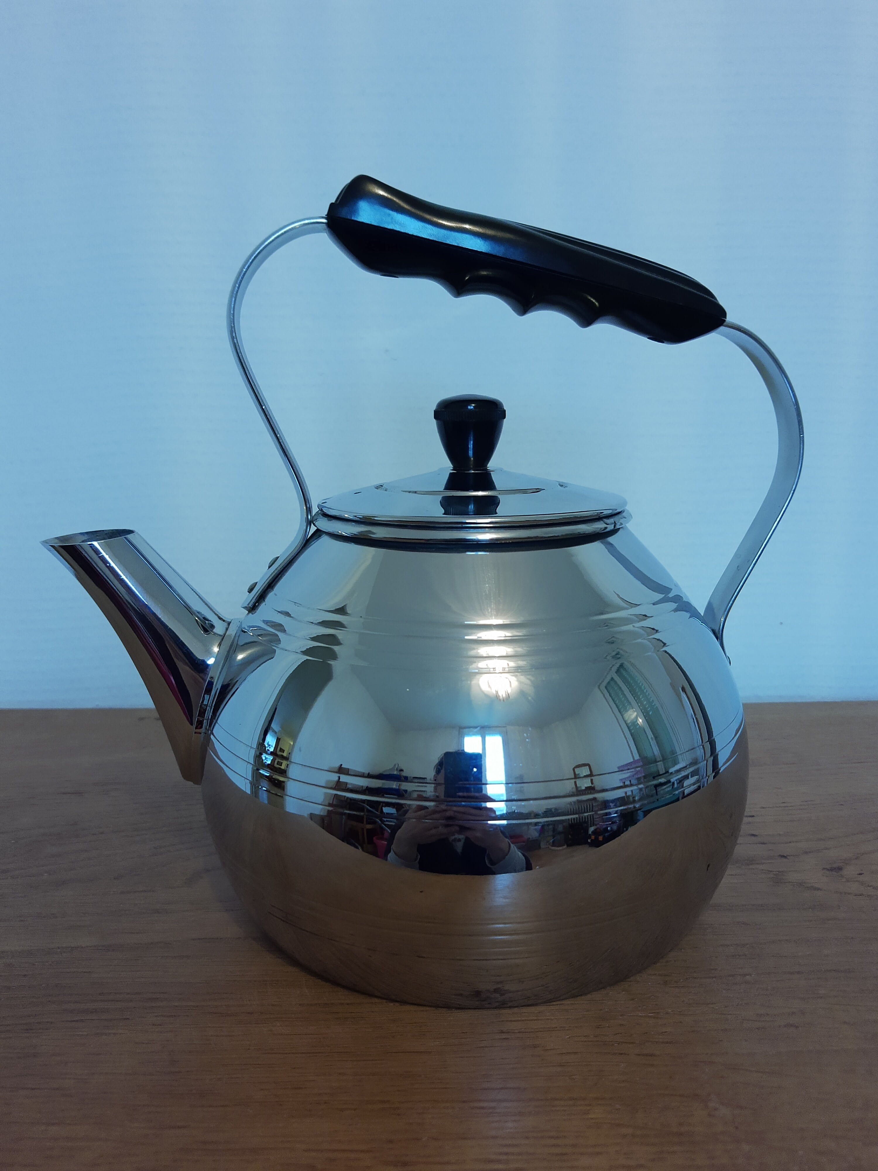 Vintage chrome copper kettle Le Trèfle