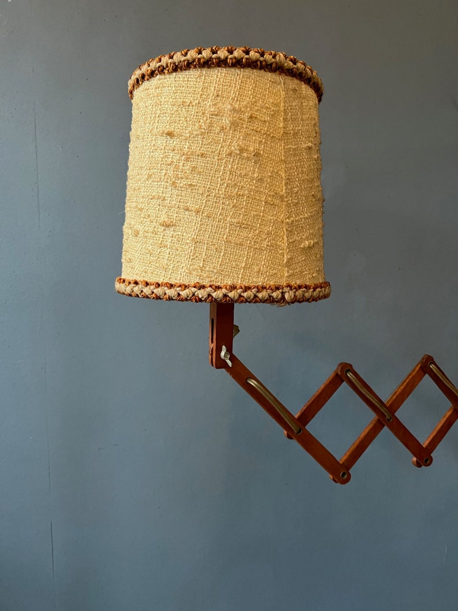 Lampe à ciseaux milieu du siècle