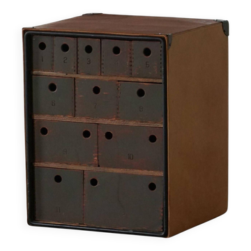 Vintage military-style trunk in leather and wood, late 20th century.