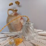 Frilly molded glass tulip walking lamp