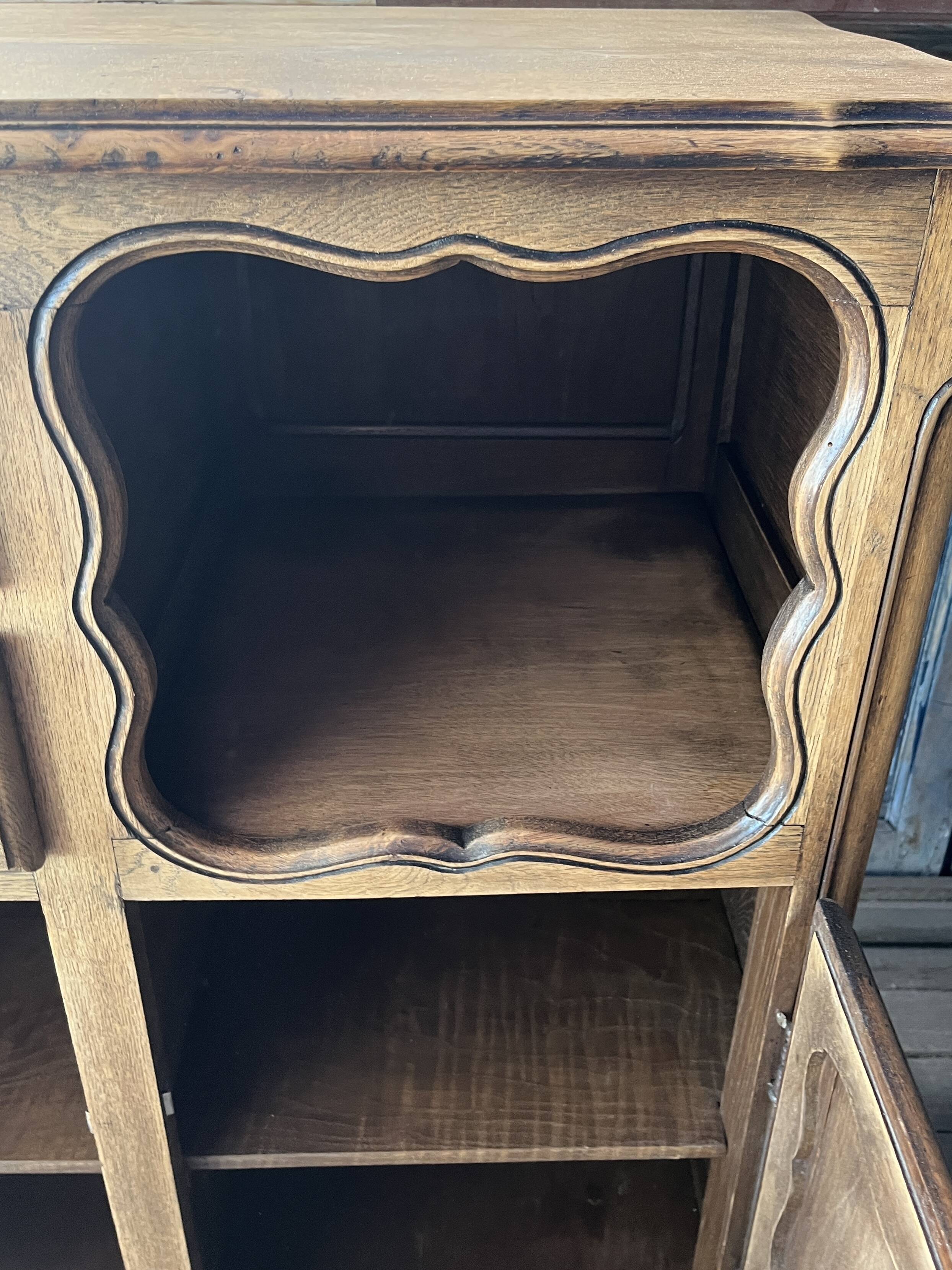 Buffet/occasional furniture oak