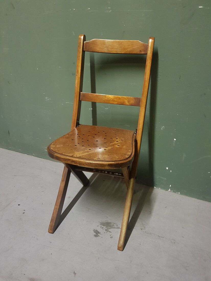 Old Venesta Children's Folding Chair, 1st half 20th Century.