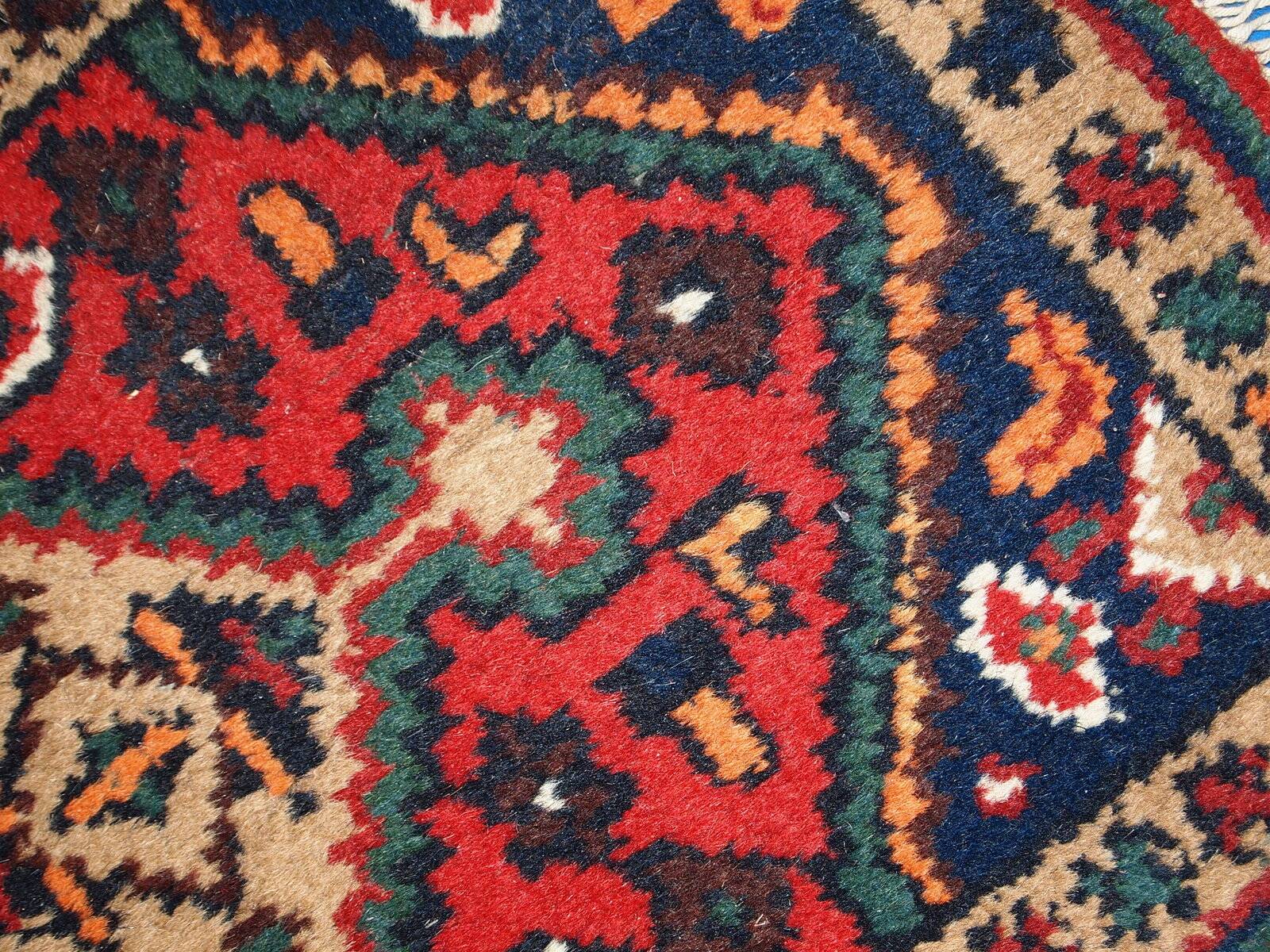 Tapis Vintage Hamadan en Laine, Années 1970, Élégance Artisanale