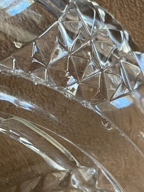 Bottle bottom Baccarat crystal, nineteenth century.