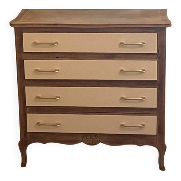 Oak chest of drawers