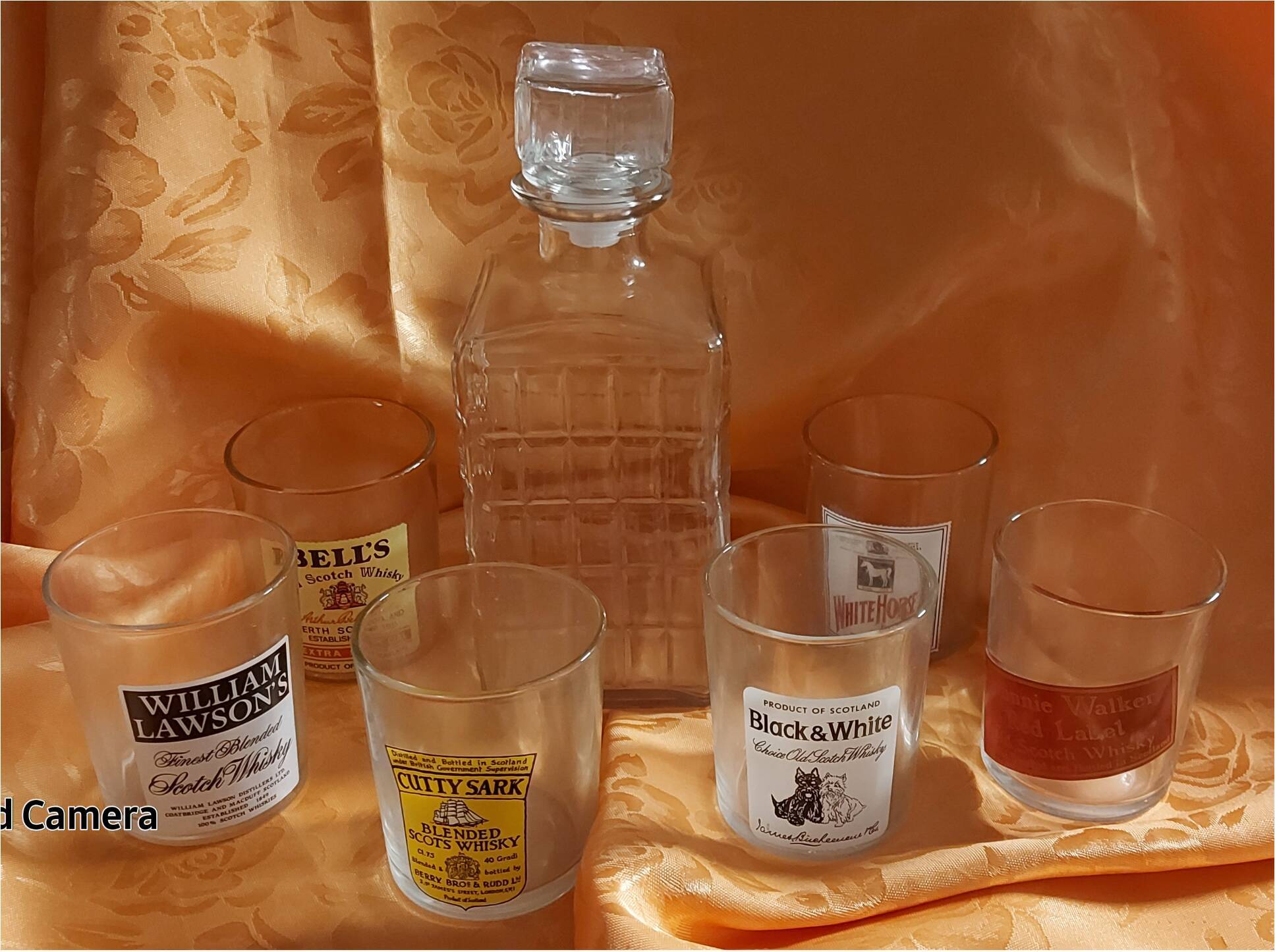 Service to wisky year 1970