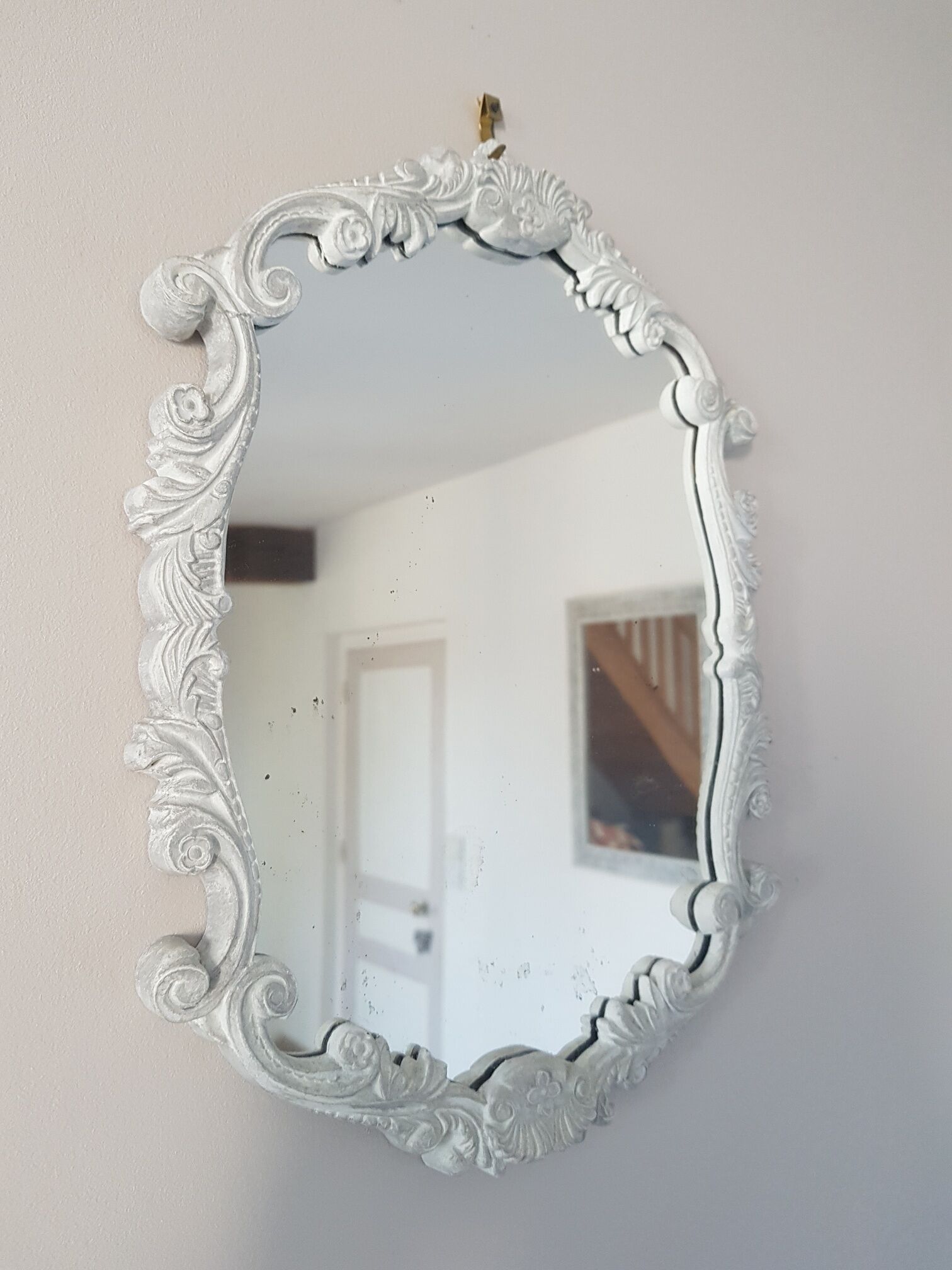 Mirror floral decoration patinated gray 38€