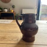 Sandstone pitcher