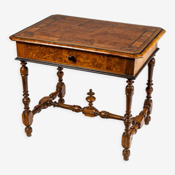 XVII marquetry desk