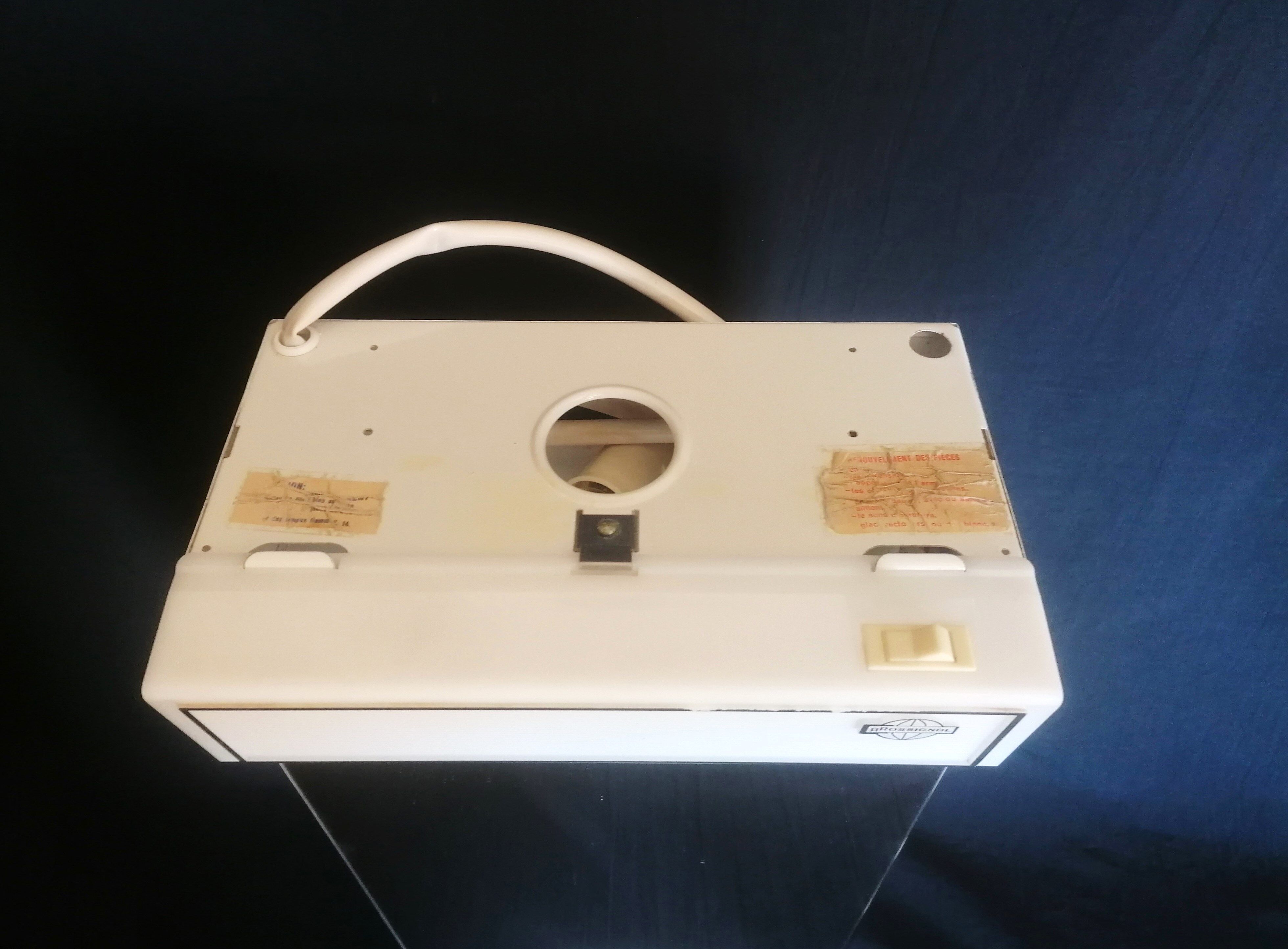 Armoire de toilette / pharmacie vintage Rossignol France métal