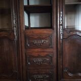 Showcase cabinet