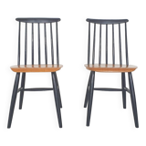 Ensemble de deux chaises à dossier en fuseau, Pays-bas, années 1960
