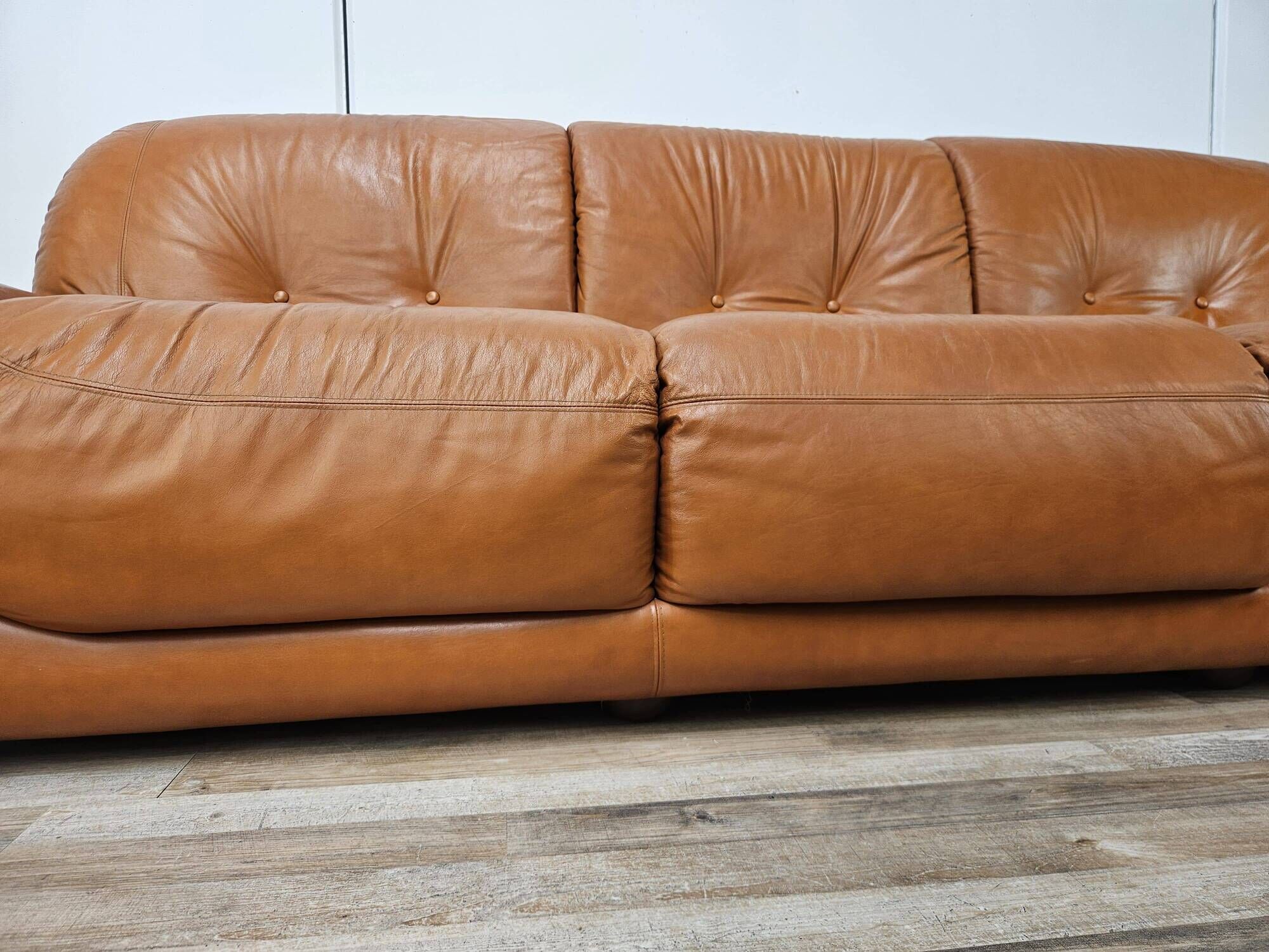 Sapporo sofa by Mario Marenco for Mobil Girgi, 1970