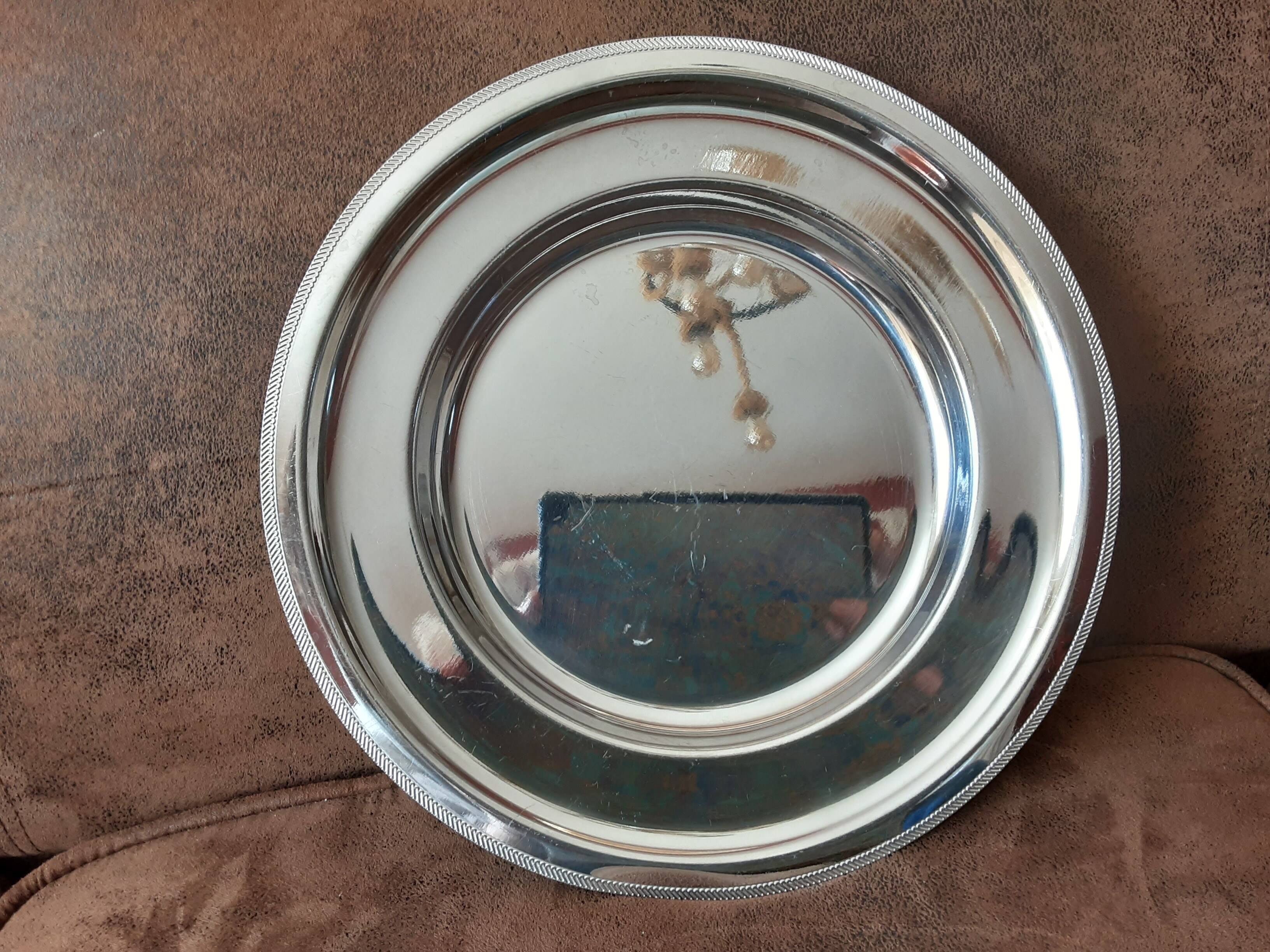 Vintage metal round plate