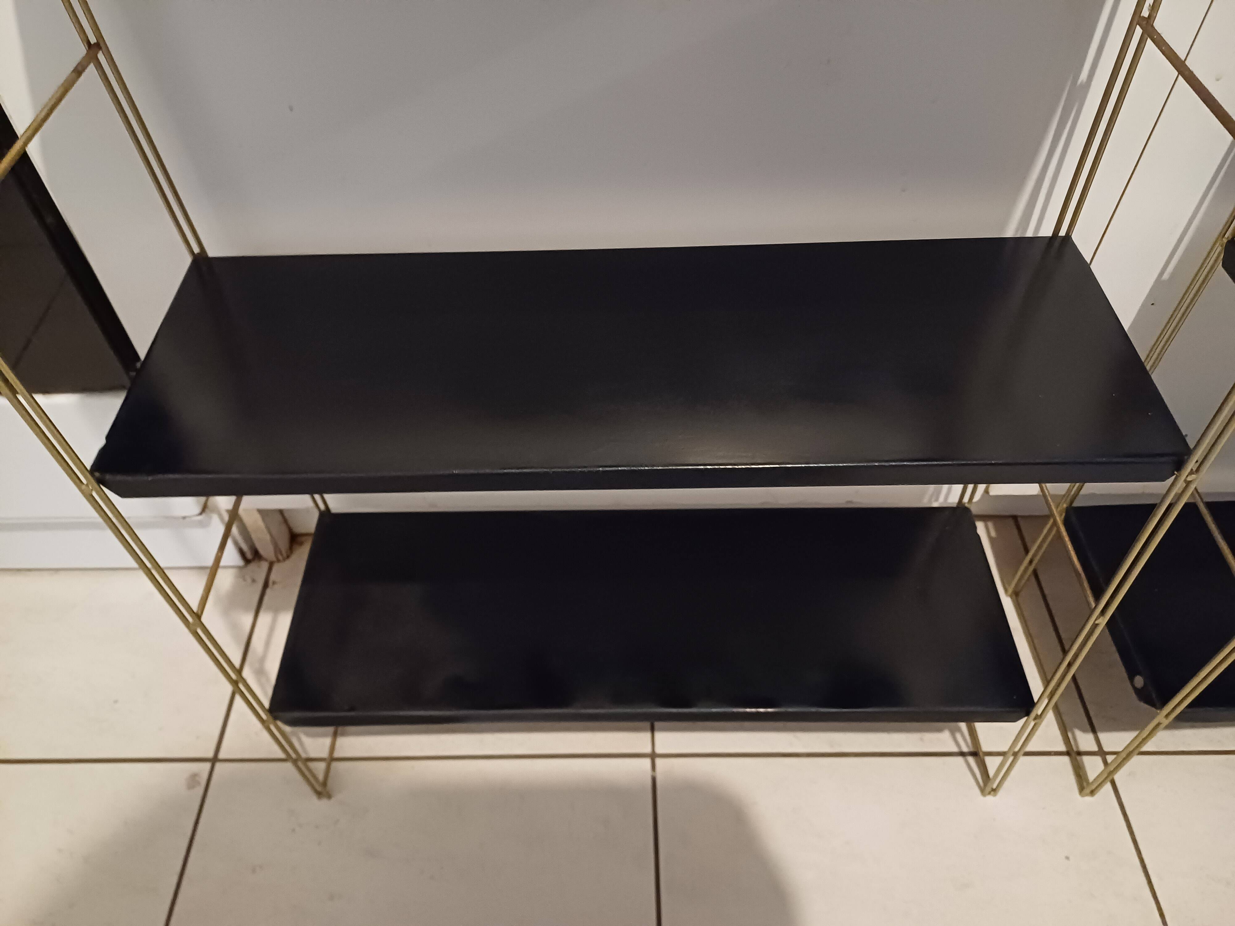 Pair of String Tomado shelves from the 1960s