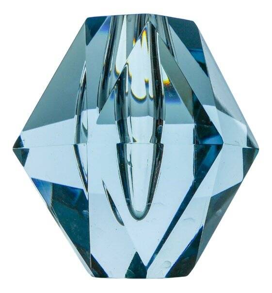 Diamond-shaped crystal vase from Strömbergshyttan