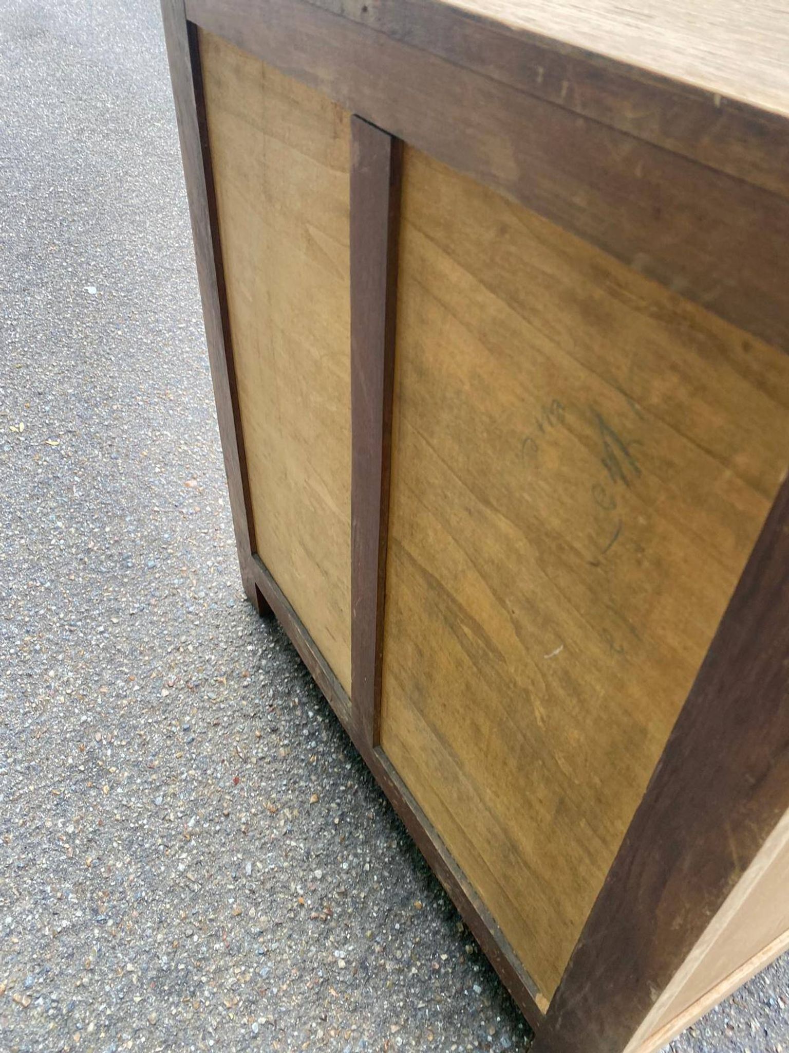 Small Art Deco chest of drawers renovated in raw oak 1950.
