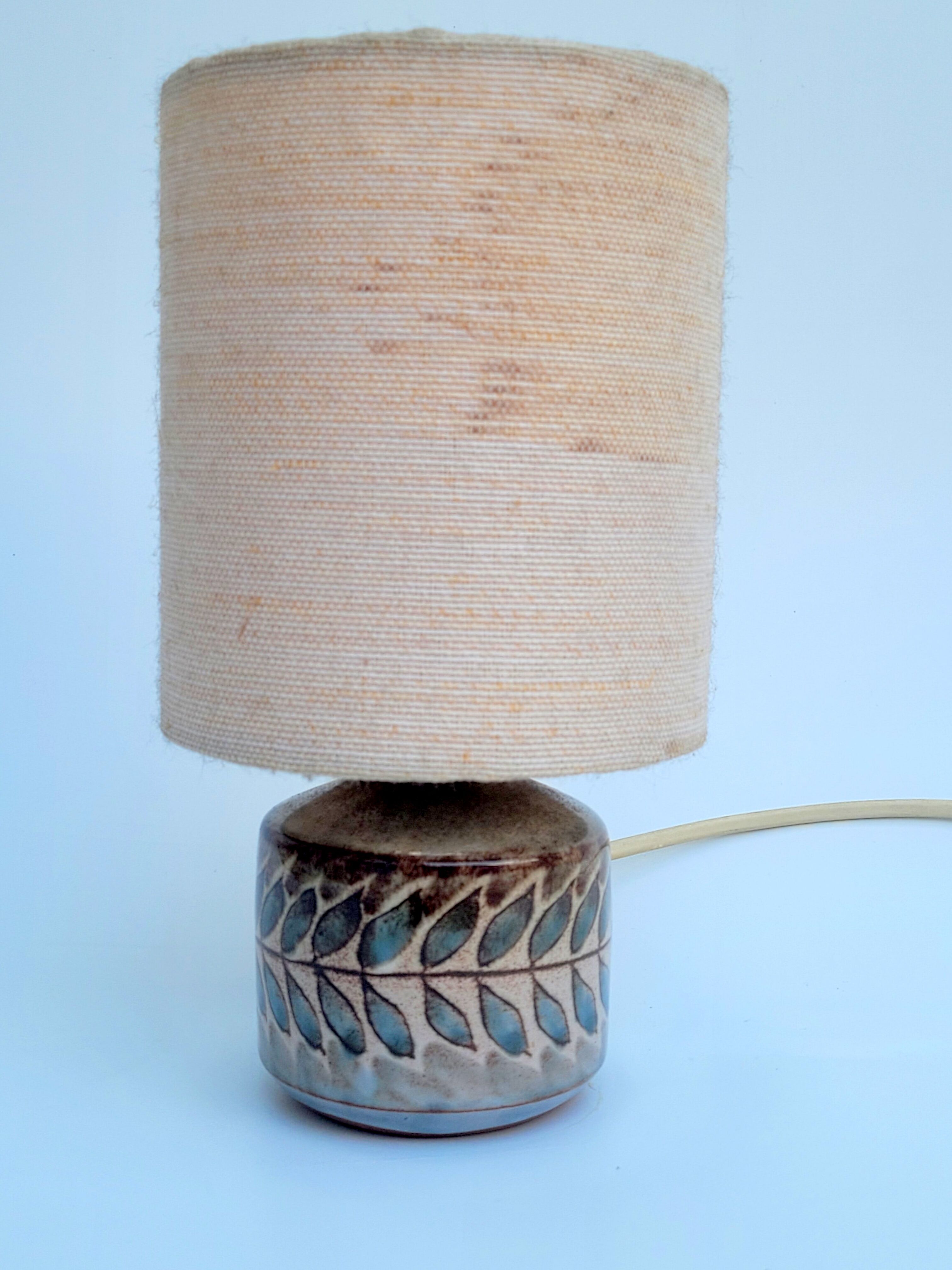 Small ceramic table lamp Vallauris signed YC Yves Clément