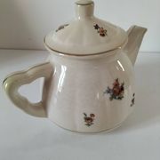 Sultana style teapot