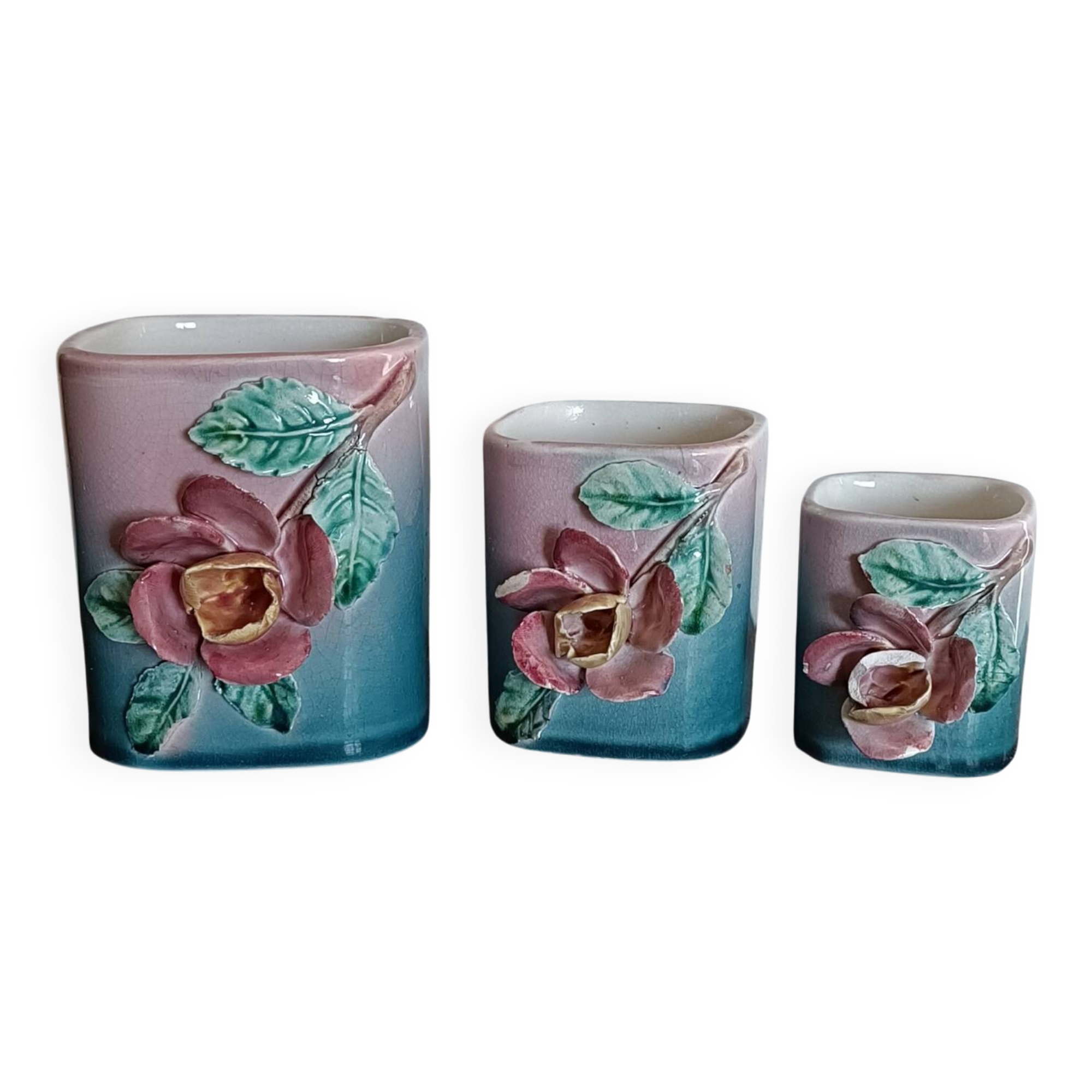 3 Fives Lille slipware pots