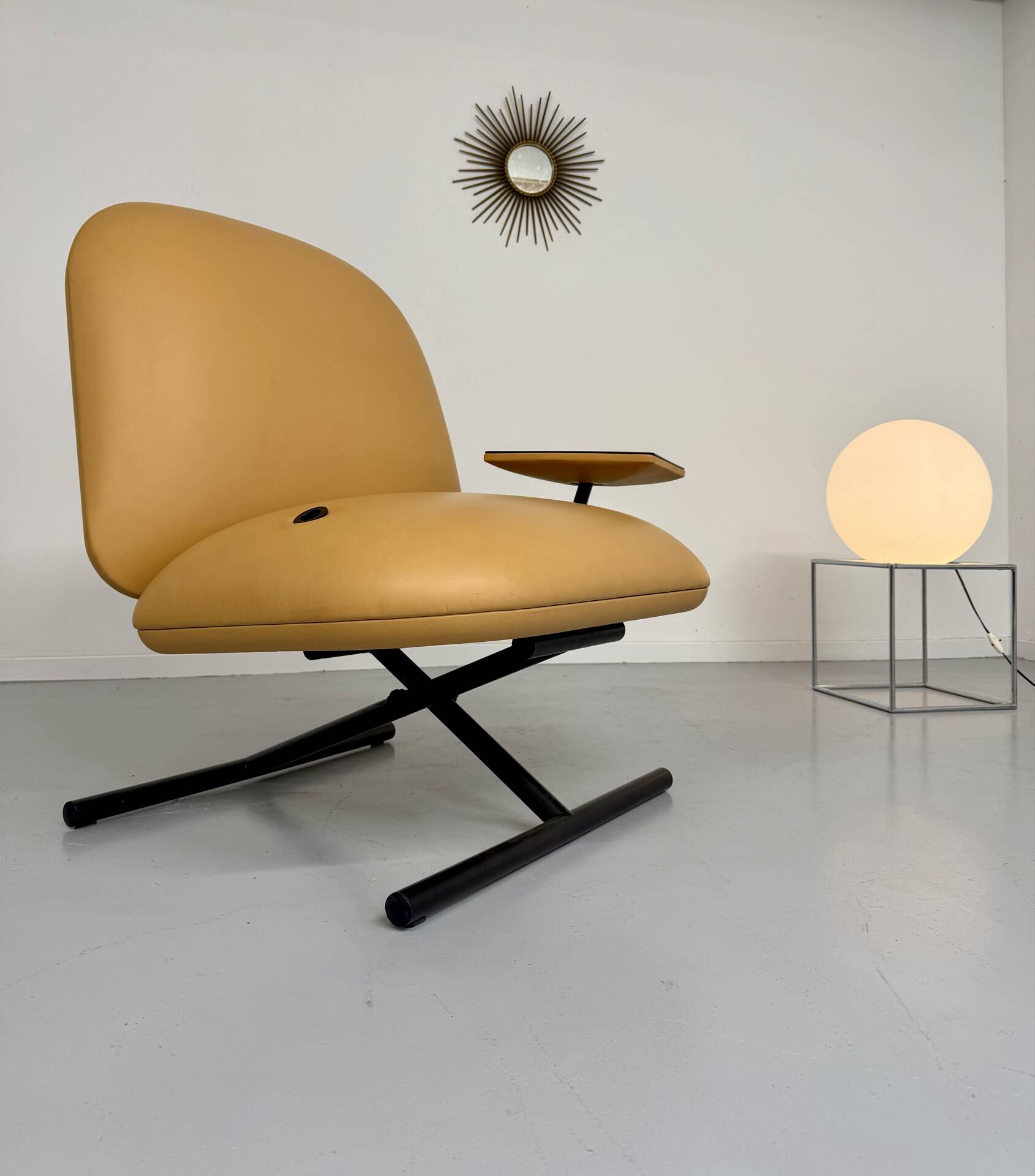 Touch armchair design by Jean Nouvel Poltrona Frau – circa 2000 vintage