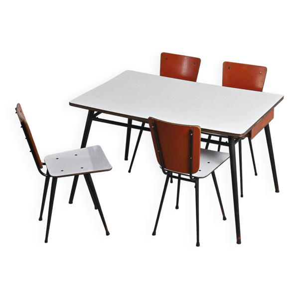Ensemble table et chaises de cuisine par André Sornay, Lyon 1955