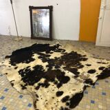 True Cow Skin / Large-format Carpet 200x225cm