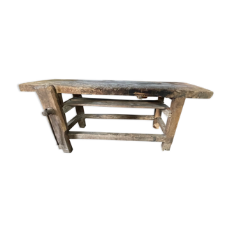 Carpenter's establishment