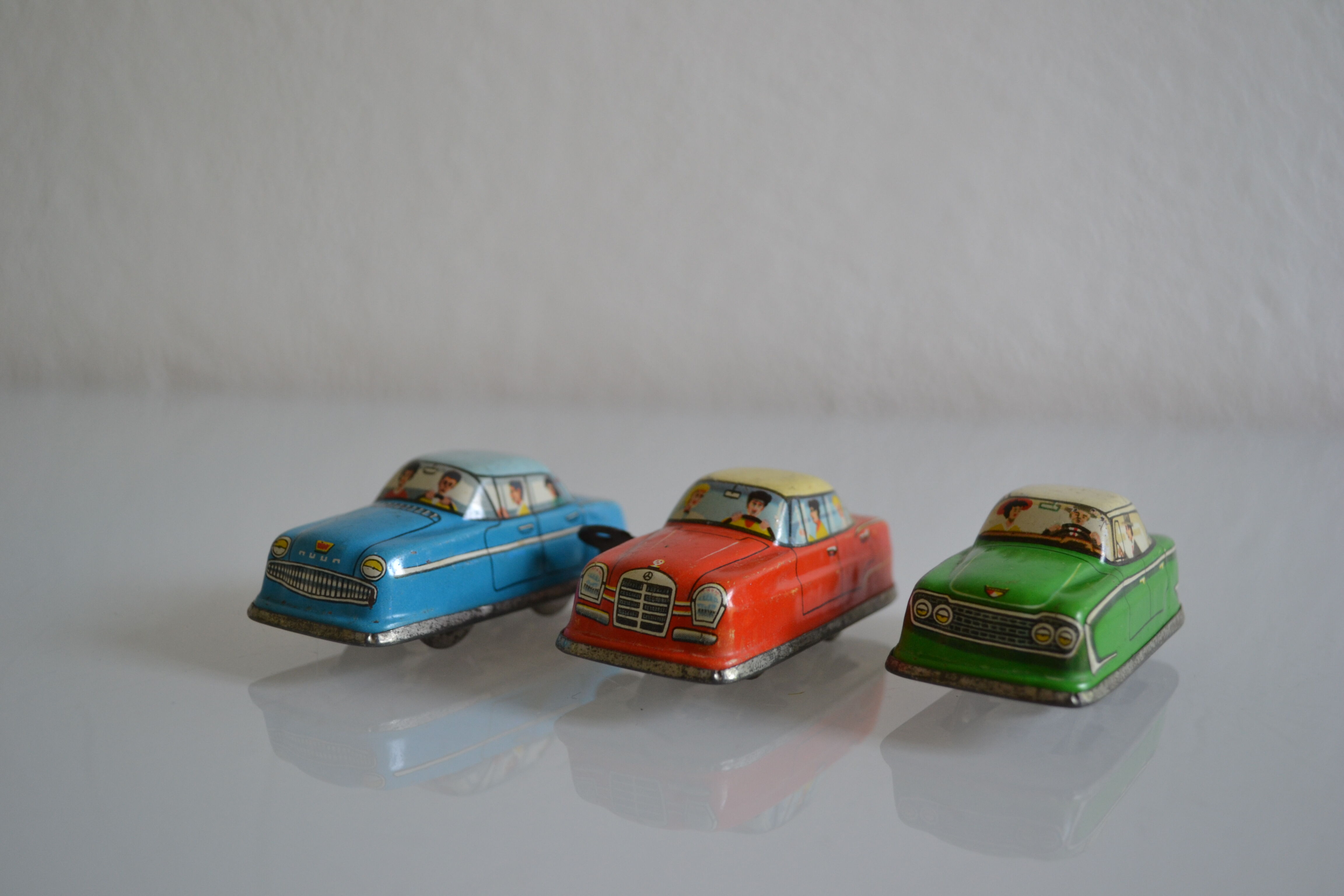 3 cars a key 1950