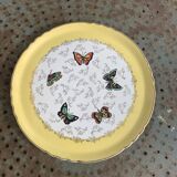 Plat a gateaux, en faïence, jaune avec des papillons muticolores, moulin des loups, orchies nord
