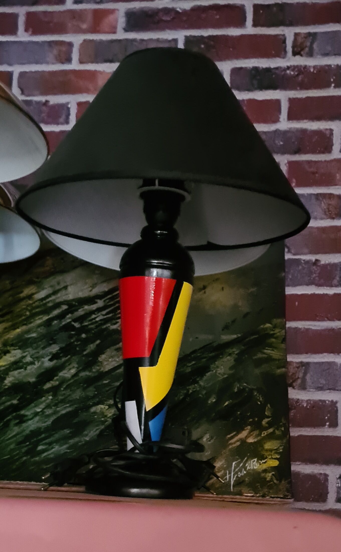 Lamp, eletricity to the standard