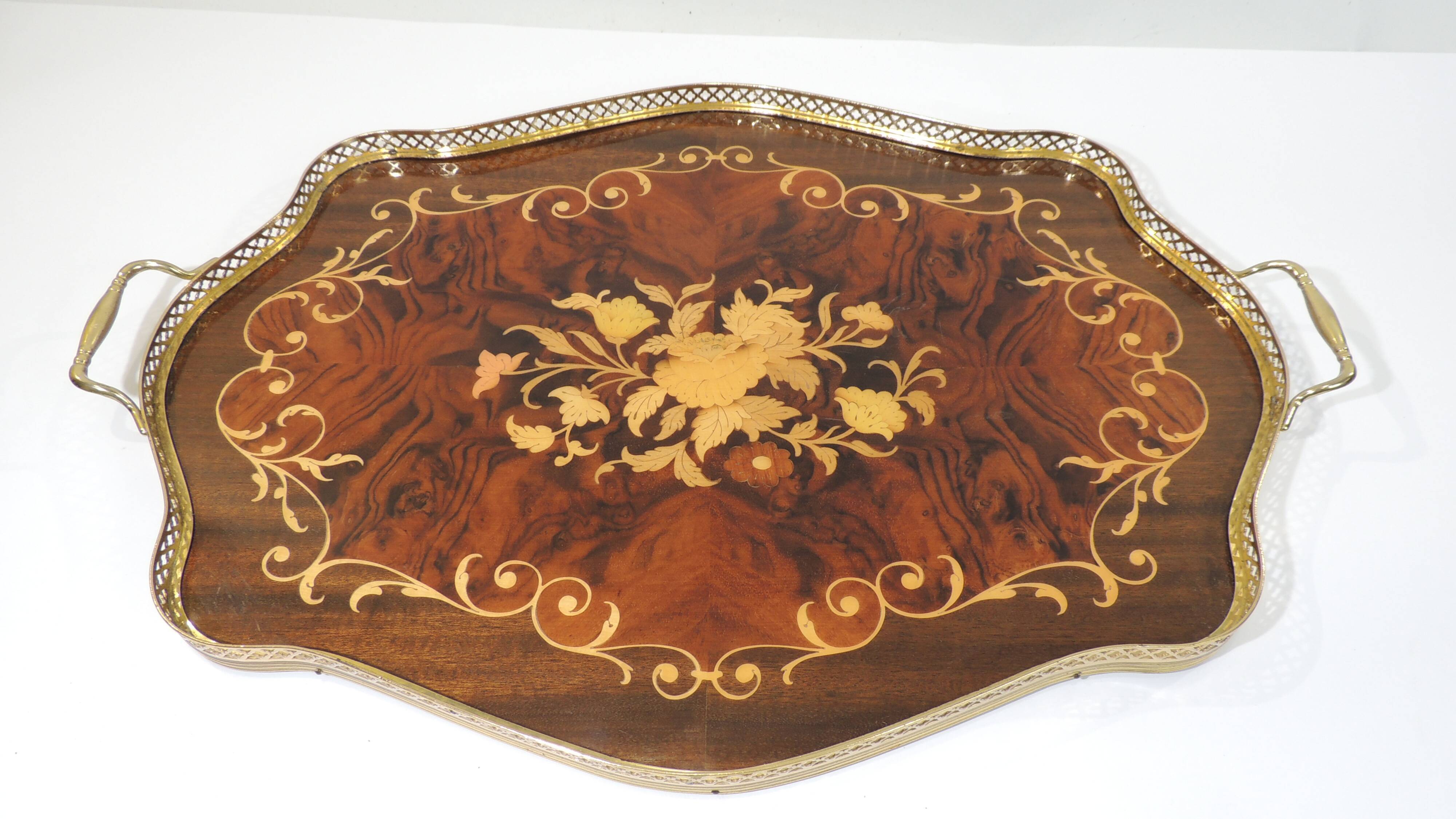 Plateau de service Italian Sorrento Novelty Inlaid Wood Works /vintage