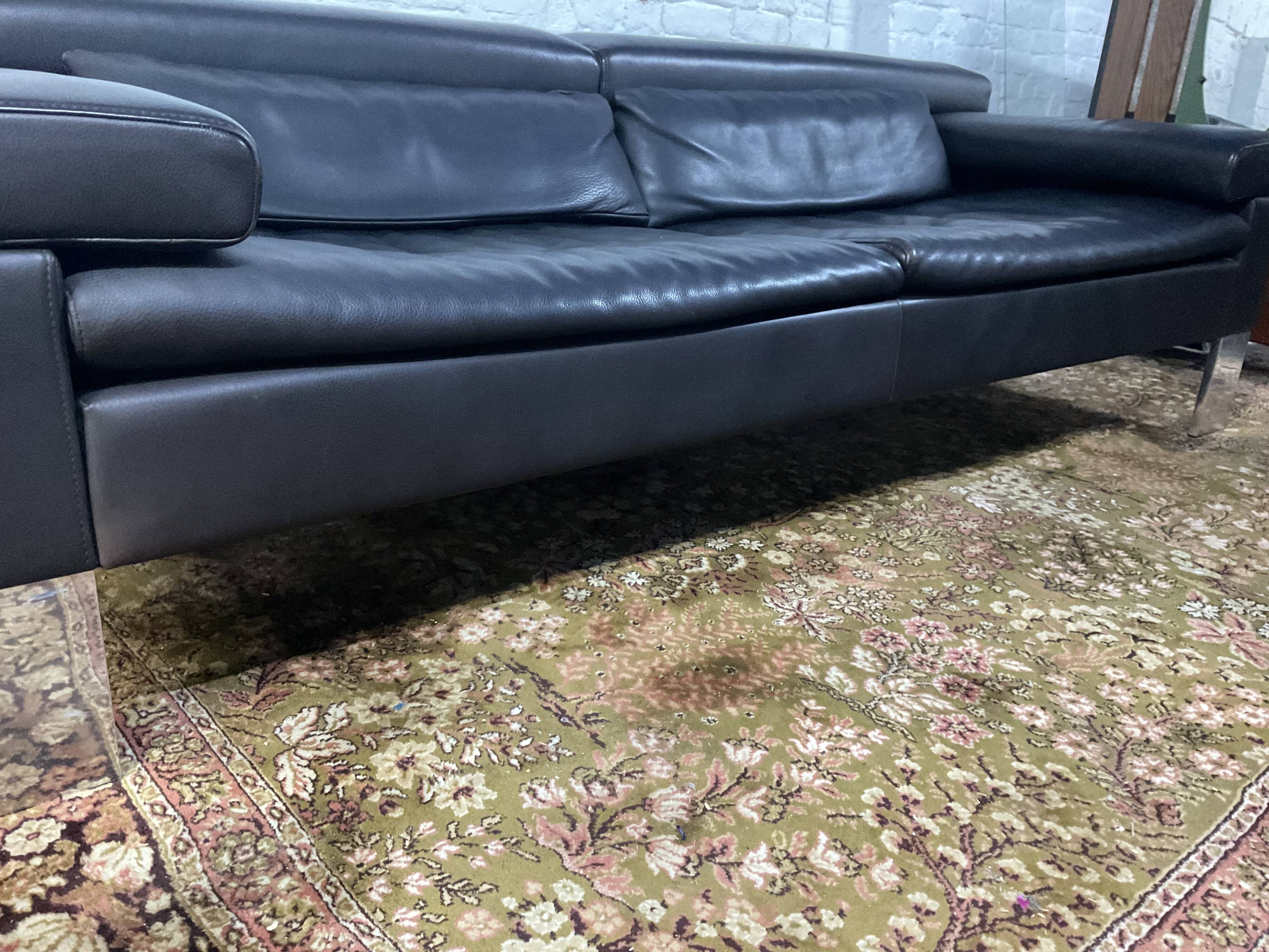 Jori designer sofa in brown leather 3 seats