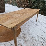 Farmhouse table