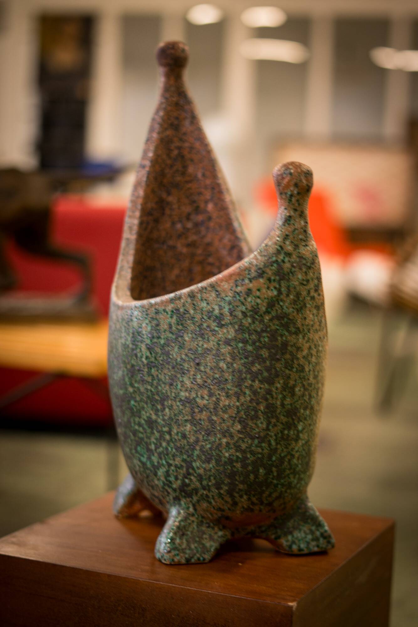 Ceramic planter from Accolay