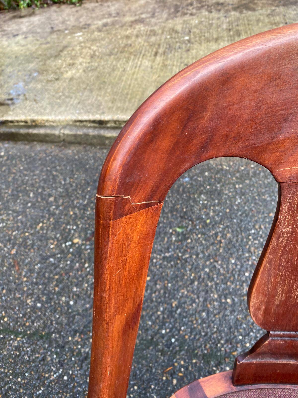Gondola office chair in solid wood and burgundy fabric 1950