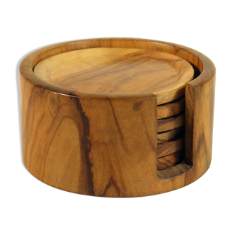 Six olive coasters