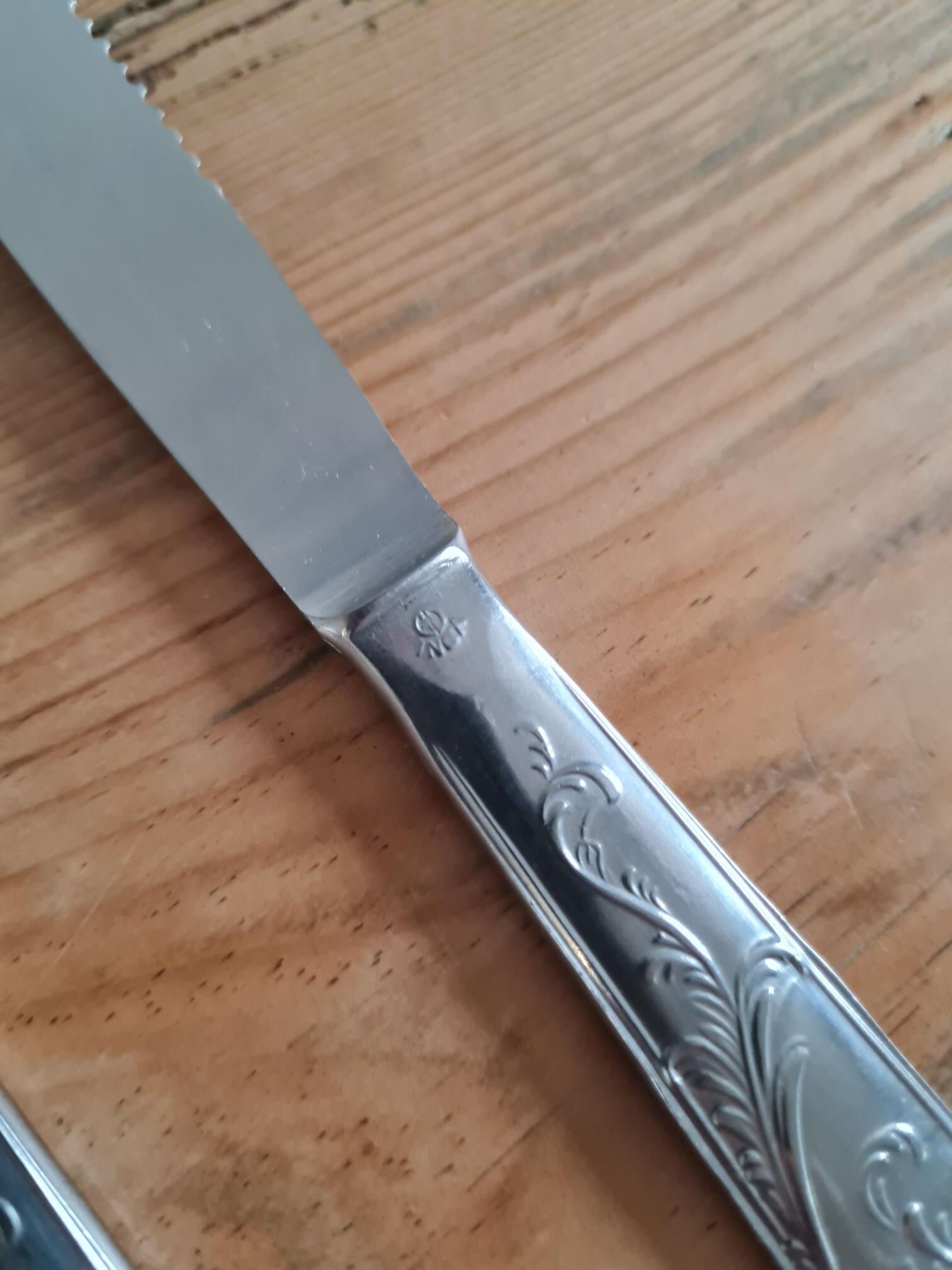 Couteaux en inox vintage