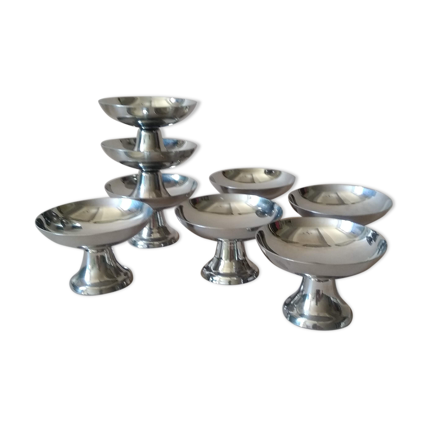 8 coupelles sur pied en inox Guy Degrenne