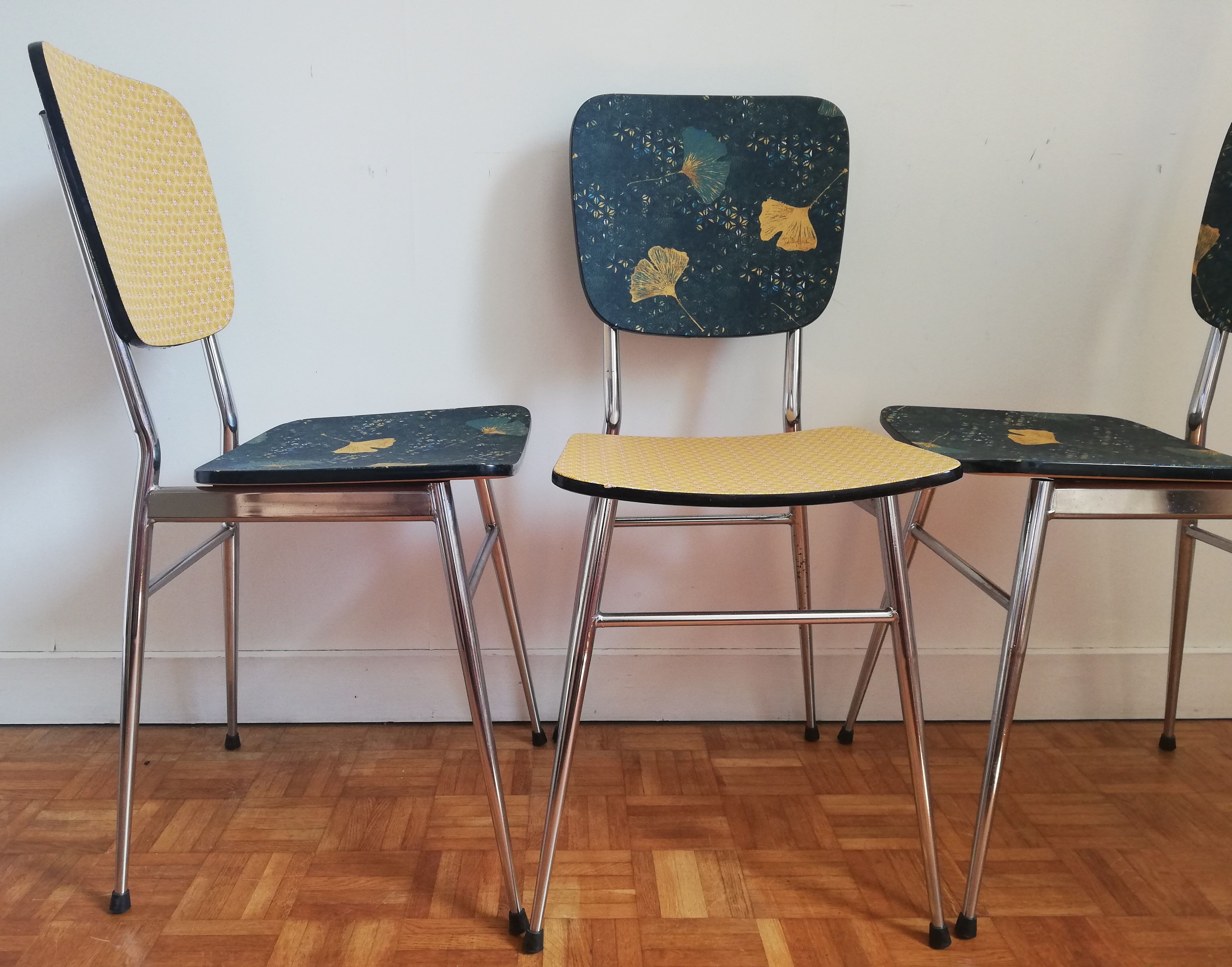 3 formica chairs revisited