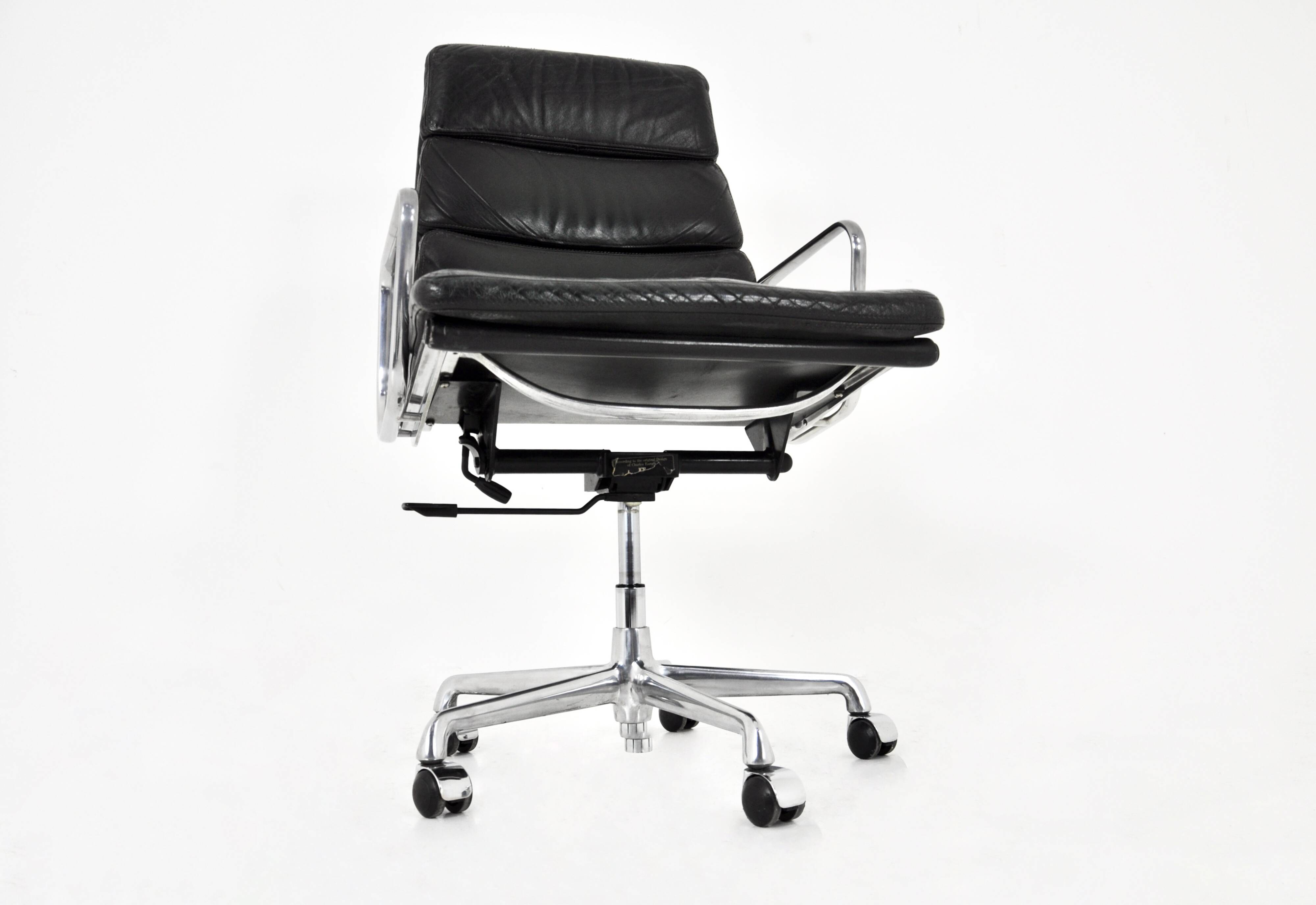 Ea 216 Soft Pad office chair by Charles & Ray Eames for ICF, 1970s