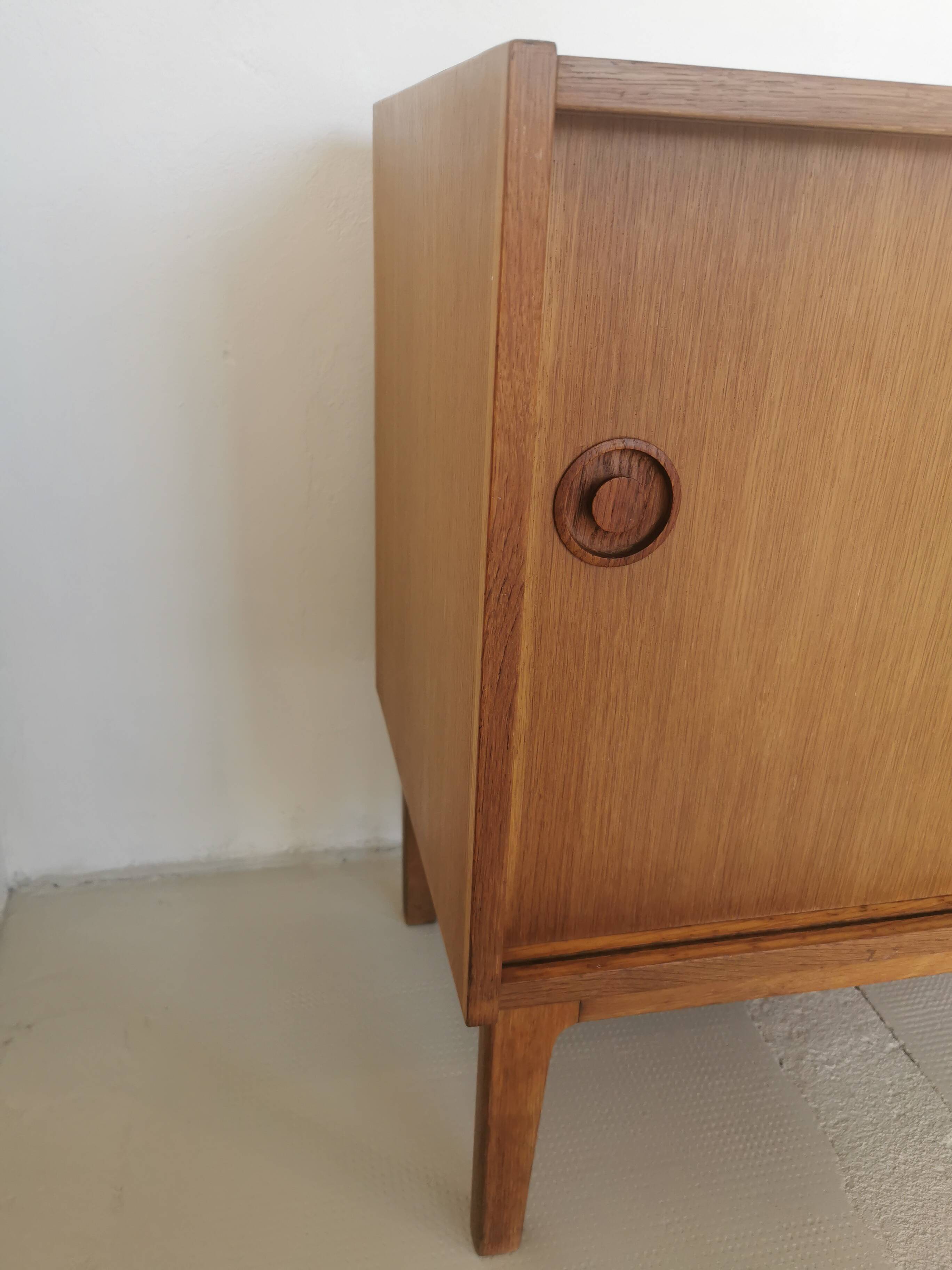 Danish sideboard, sliding doors, in oak