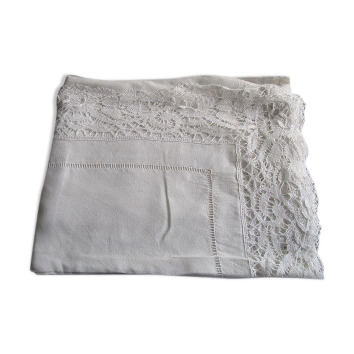 Old embroidered sheet:310x240cm