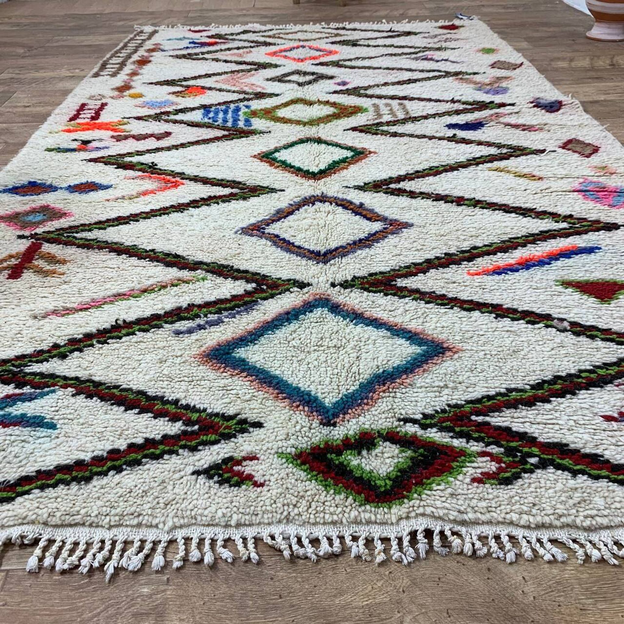Tapis Berbère Marocain Artisanal fait main 270 X 160 CM