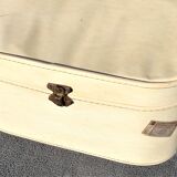 WHITE SUITCASE IN VINTAGE SKAI SQUARE OF 41 CM